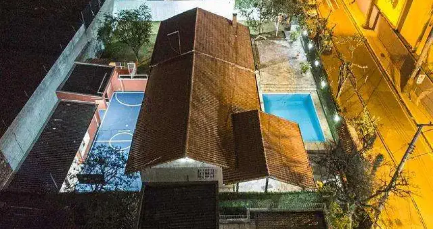 Casa para venda em Vila Horizonte de 400.00m² com 5 Quartos, 2 Suites e 4 Garagens