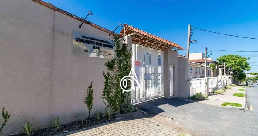 Sobrado para venda em Alto Boqueirão de 85.00m² com 3 Quartos e 2 Garagens