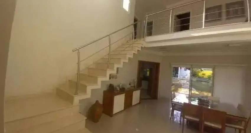 Casa para venda em Vila Esperança de 340.00m² com 3 Quartos, 2 Suites e 5 Garagens