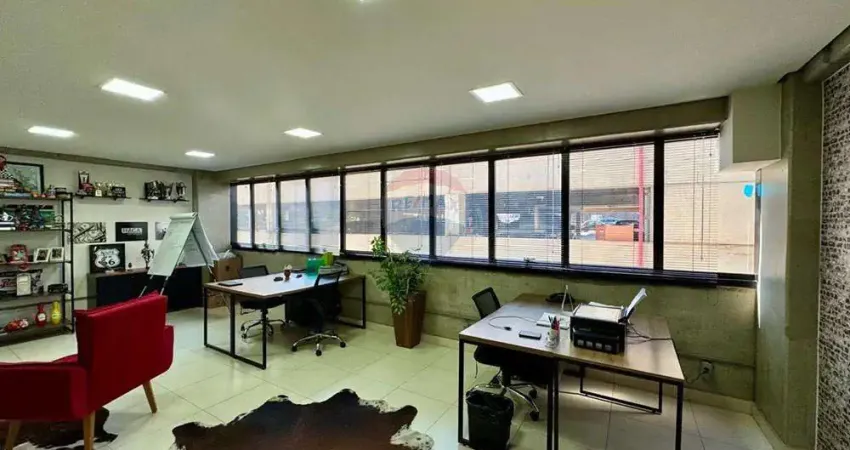 Sala Comercial para alugar em Centro de 45.00m² com 1 Garagem