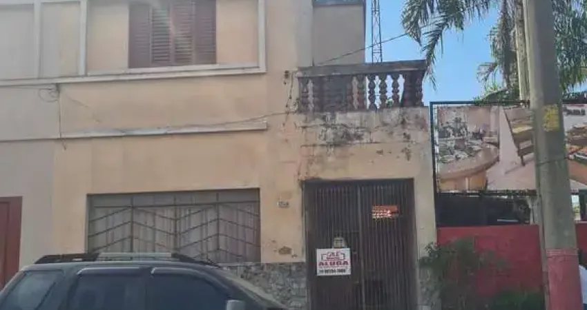 Sobrado para alugar em Centro de 122.00m² com 2 Quartos e 1 Garagem