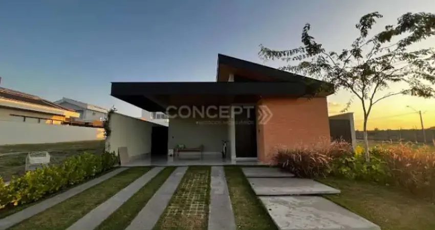 Casa de Condomínio para venda em Jardim São Domingos de 205.00m² com 3 Quartos, 1 Suite e 2 Garagens