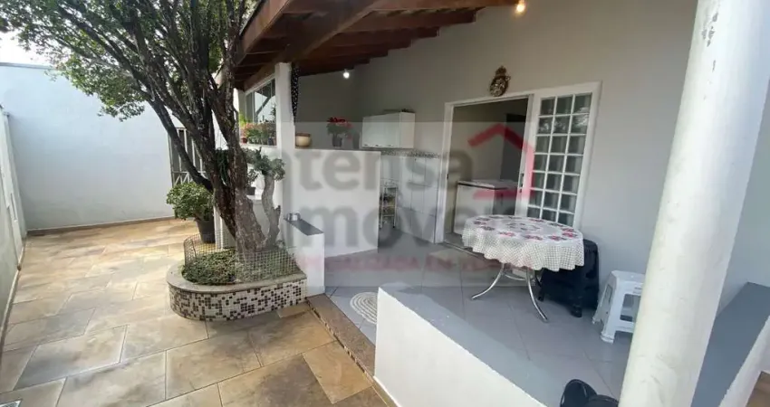Casa para venda em Jardim Bela Vista de 160.00m² com 3 Quartos, 1 Suite e 3 Garagens