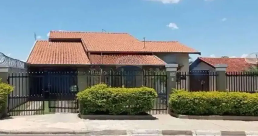 Casa para venda em Colinas de São Pedro de 751.00m² com 4 Quartos, 1 Suite e 4 Garagens