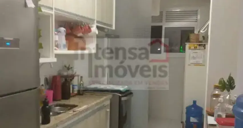 Apartamento para venda em Centro de 72.00m² com 2 Quartos, 1 Suite e 2 Garagens