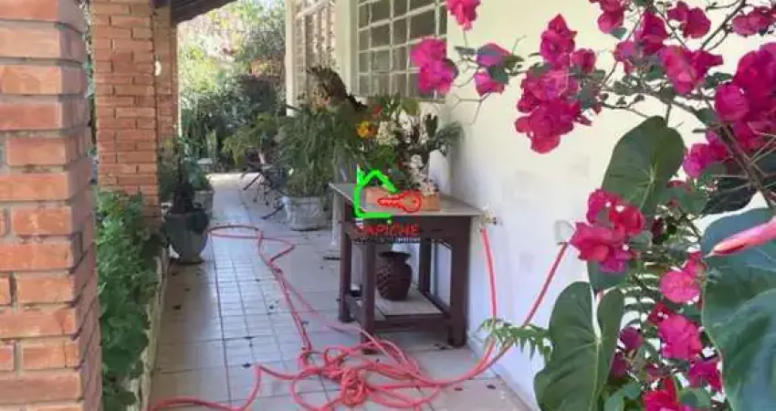 Casa para venda em Marambaia de 182.00m² com 4 Quartos, 2 Suites e 4 Garagens