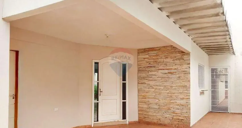 Casa para venda em Jardim Acaray de 267.00m² com 3 Quartos, 1 Suite e 2 Garagens