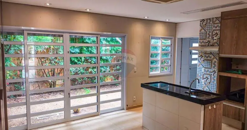 Casa de Condomínio para venda em Vila Do Golf de 100.00m² com 3 Quartos e 4 Garagens