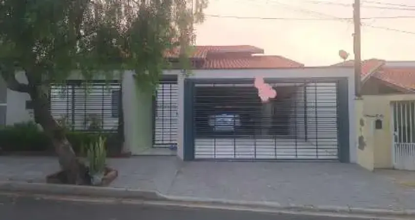 Casa para venda em Jardim Europa de 250.00m² com 3 Quartos e 1 Suite