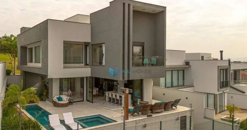 Casa de Condomínio para venda em Alphaville Nova Esplanada de 299.00m² com 3 Quartos, 3 Suites e 4 Garagens