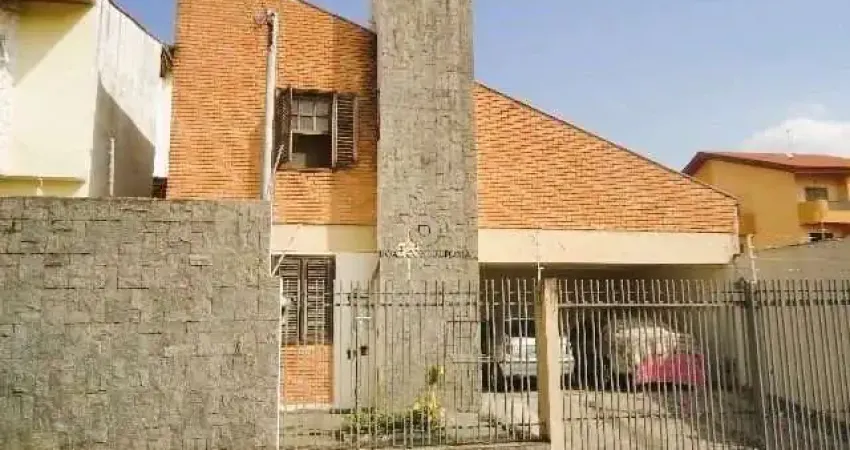 Casa para venda em Jardim Dos Estados de 300.00m² com 3 Quartos, 2 Suites e 4 Garagens