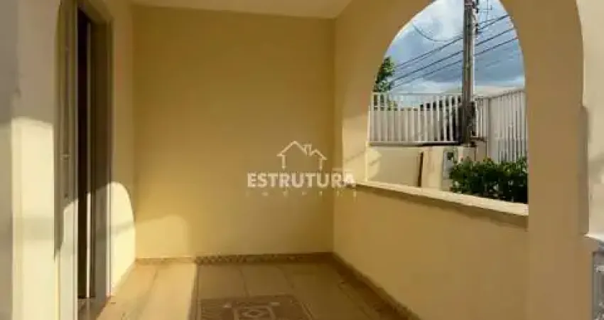 Casa para alugar em Jardim Donângela de 150.00m² com 3 Quartos e 4 Garagens