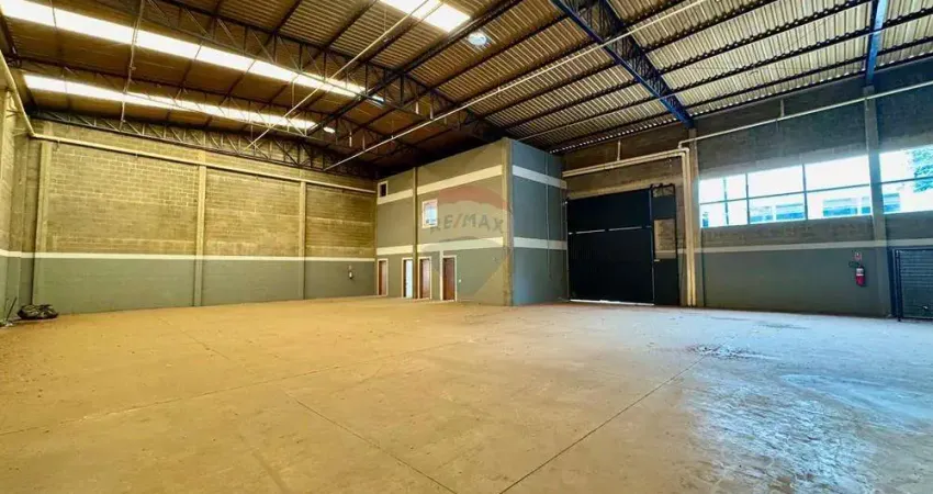 Galpão / Depósito / Armazém para alugar em Distrito Industrial de 644.98m² com 1 Garagem