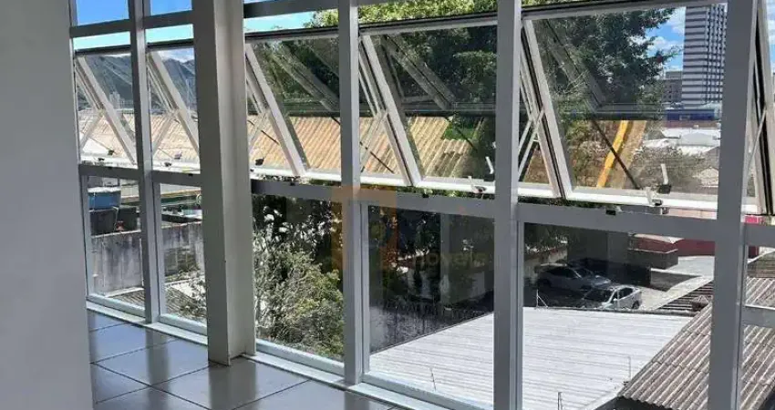 Sala Comercial para alugar em Vila Vitória de 27.00m² com 1 Garagem