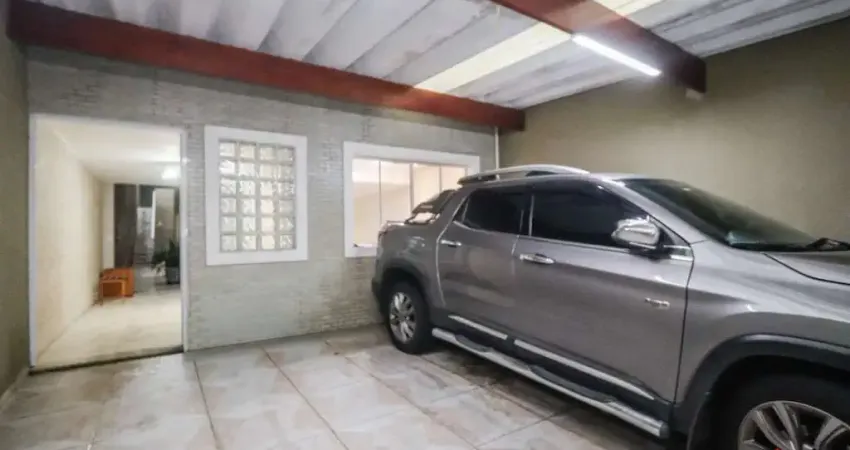 Sobrado para venda em Jardim Iracema de 131.94m² com 3 Quartos e 1 Suite