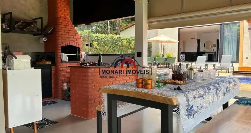 Fazenda / Sítio para venda em Distrito Industrial de 200.00m² com 4 Quartos e 1 Suite