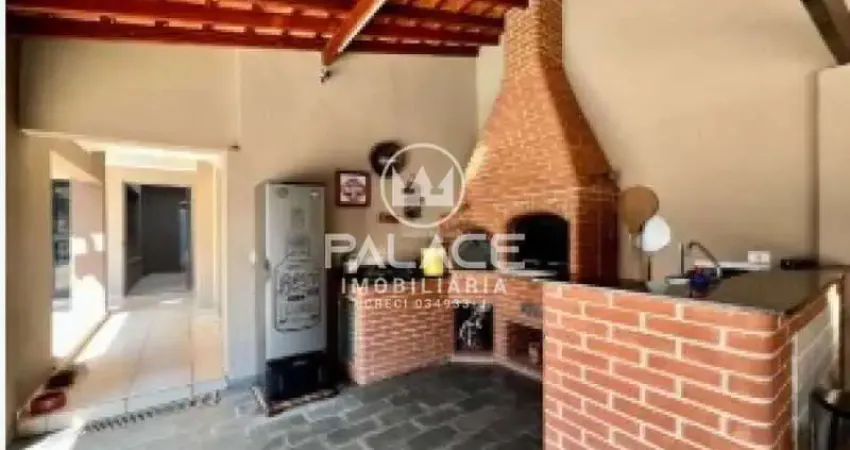 Casa para venda em Nova Piracicaba de 256.00m² com 1 Quarto, 3 Suites e 4 Garagens