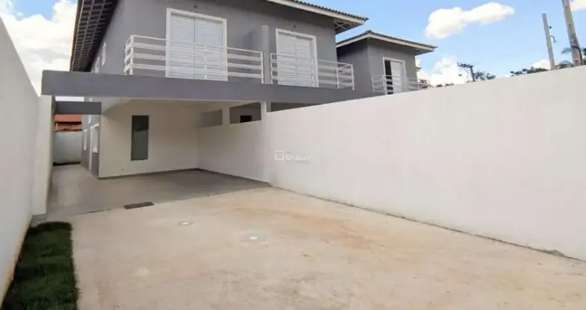 Casa para venda e aluguel em Granja Viana – São Paulo Ii de 113.00m² com 3 Quartos, 1 Suite e 4 Garagens