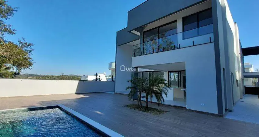 Casa de Condomínio para venda em Granja Viana de 377.00m² com 5 Quartos, 5 Suites e 6 Garagens