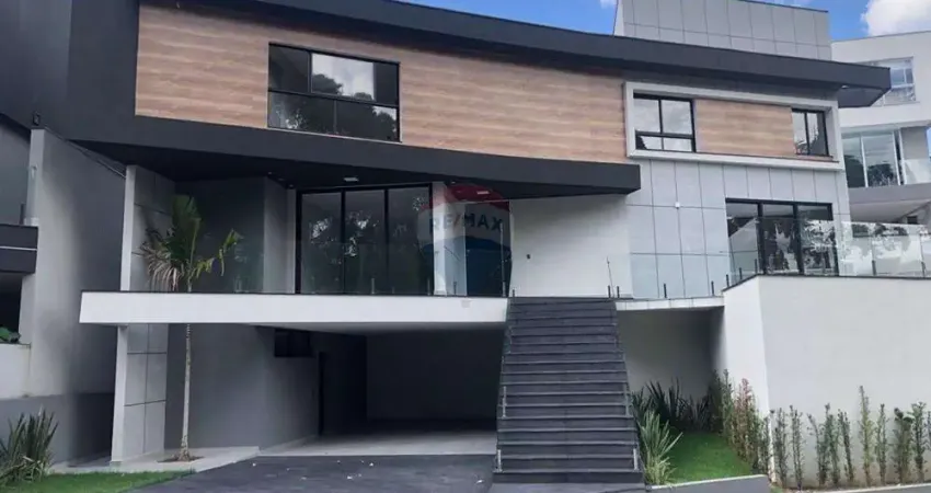 Casa de Condomínio para venda em Residencial Real Park de 295.00m² com 3 Quartos, 3 Suites e 4 Garagens