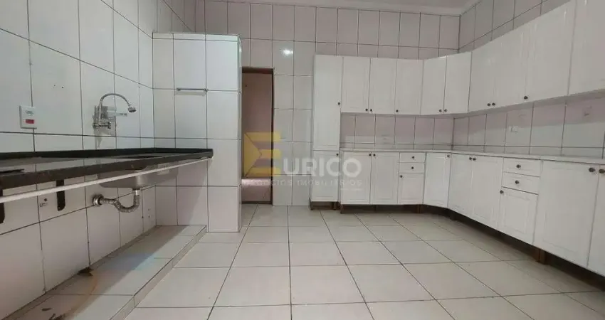 Casa para alugar em LOTEAMENTO SHANGRILÁ de 185.00m² com 3 Quartos e 4 Garagens