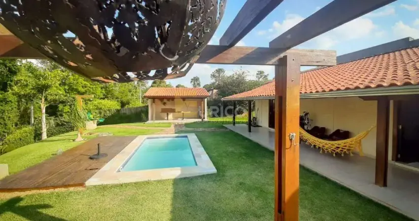 Chácara para venda em Recanto dos Canjaranas de 227.00m² com 2 Quartos, 1 Suite e 6 Garagens