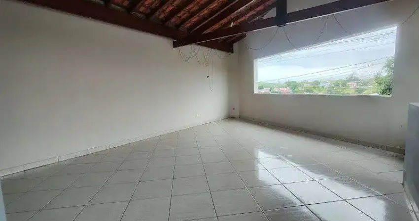 Casa para venda e aluguel em Residencial Santo Antônio de 182.00m² com 3 Quartos, 1 Suite e 2 Garagens