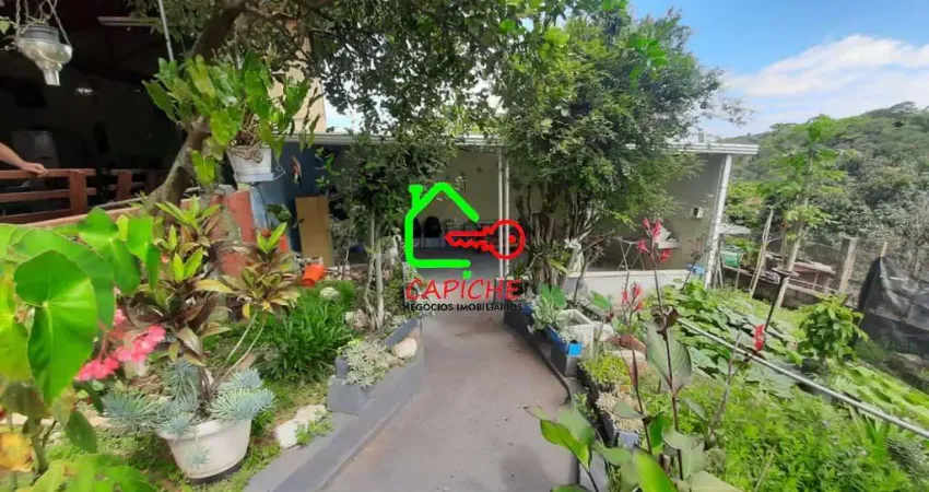 Chácara para venda em Abadia de 705.00m² com 1 Quarto e 4 Garagens