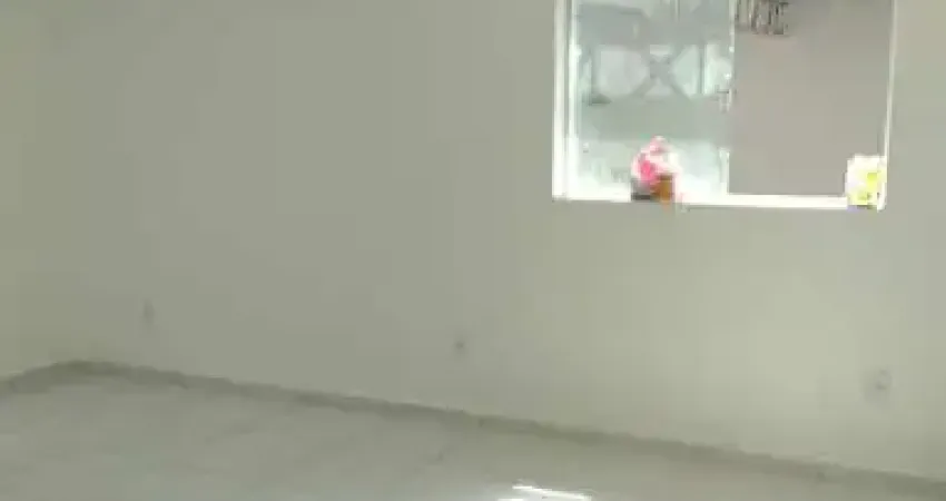 Sala Comercial para alugar em Mogilar de 85.00m² com 2 Garagens