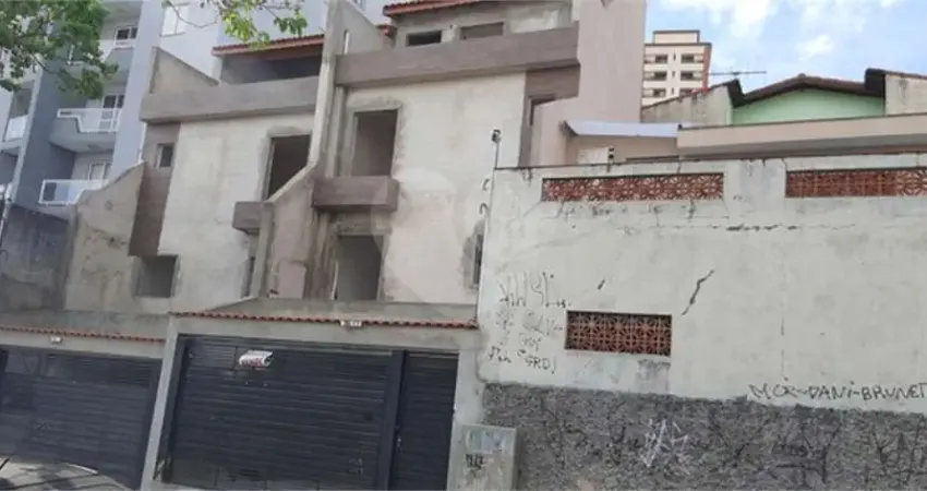 Sobrado para venda em Parque Das Nações de 150.00m² com 3 Quartos, 1 Suite e 4 Garagens