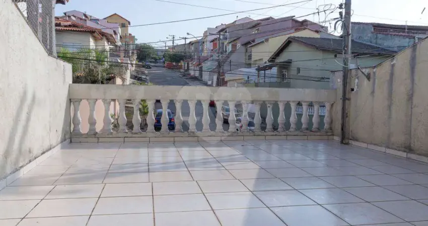 Sobrado para venda em Jardim Las Vegas de 170.00m² com 3 Quartos, 1 Suite e 2 Garagens