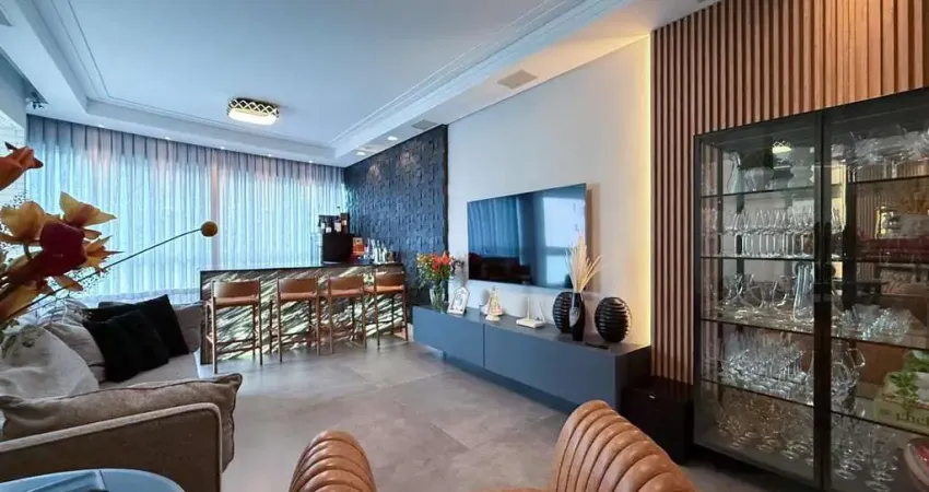 Apartamento para venda em Centro de 132.00m² com 3 Quartos, 3 Suites e 3 Garagens