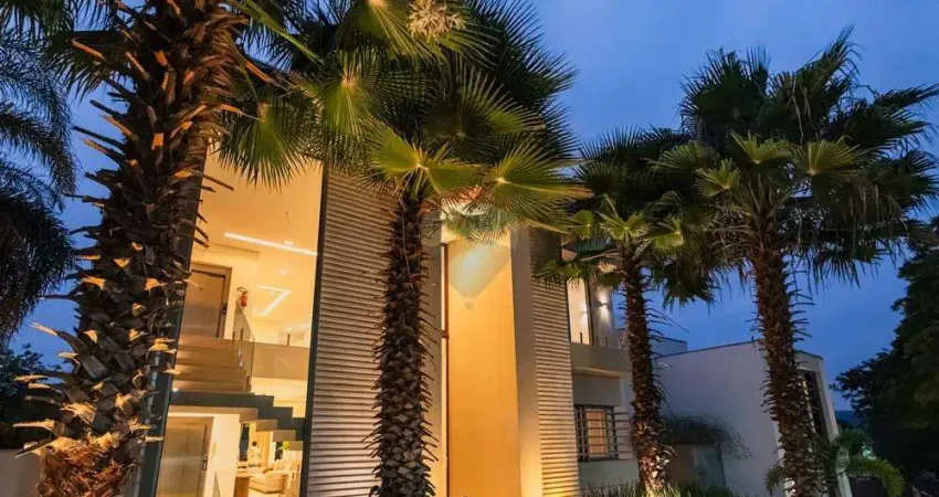 Casa de Condomínio para venda em Alphaville Residencial Um de 944.00m² com 4 Quartos, 4 Suites e 9 Garagens