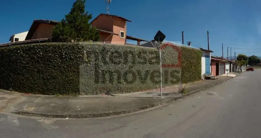 Sobrado para venda em Loteamento Vila Olímpia de 250.00m² com 3 Quartos, 1 Suite e 3 Garagens