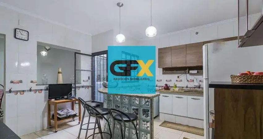 Casa para venda em Jardim Javari de 243.00m² com 3 Quartos, 1 Suite e 4 Garagens