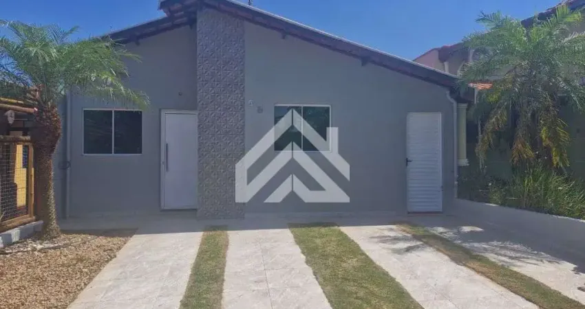 Casa de Condomínio para venda em Jardim Esmeralda de 140.00m² com 3 Quartos, 1 Suite e 2 Garagens