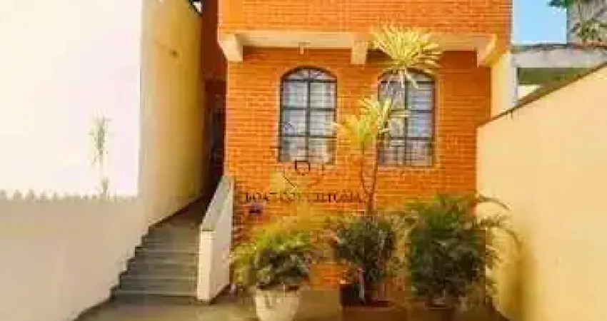 Sobrado para venda em Vila Hortência de 490.00m² com 5 Quartos, 2 Suites e 6 Garagens