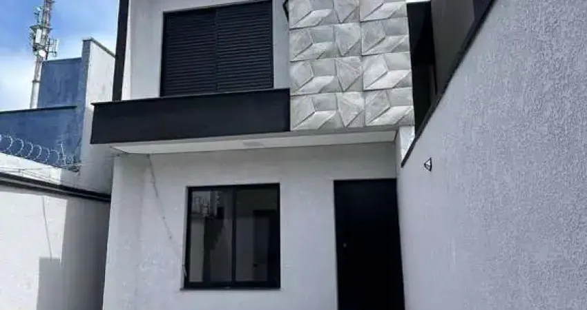Casa para venda em Vila Cecília de 112.00m² com 3 Quartos, 1 Suite e 2 Garagens