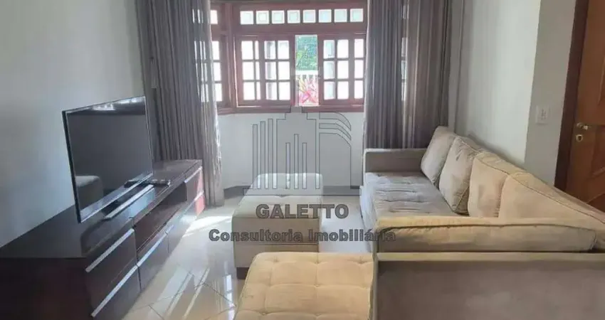Casa para venda em Parque das Flores de 245.00m² com 4 Quartos, 2 Suites e 4 Garagens