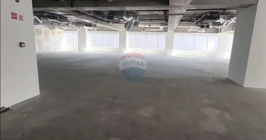 Sala Comercial para alugar em Alphaville Industrial de 500.00m² com 1 Quarto e 1 Suite