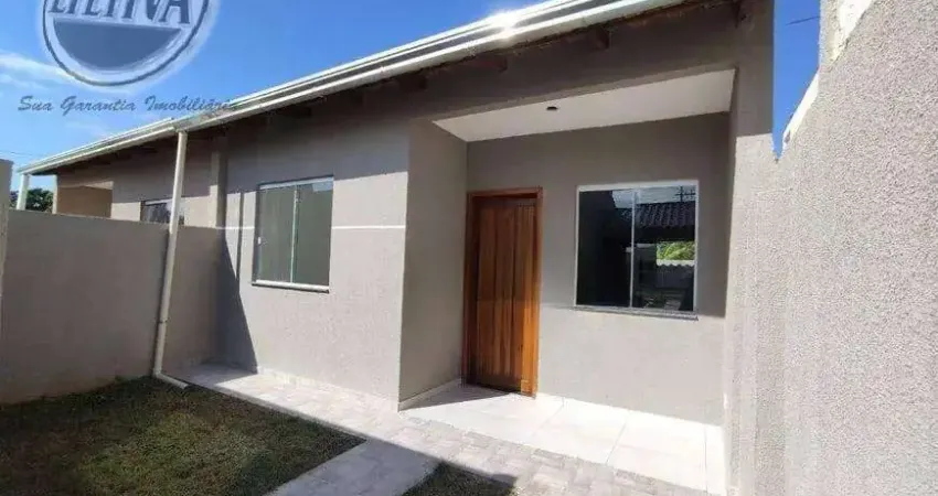 Casa para venda em Guaratuba de 75.00m² com 2 Quartos, 1 Suite e 2 Garagens