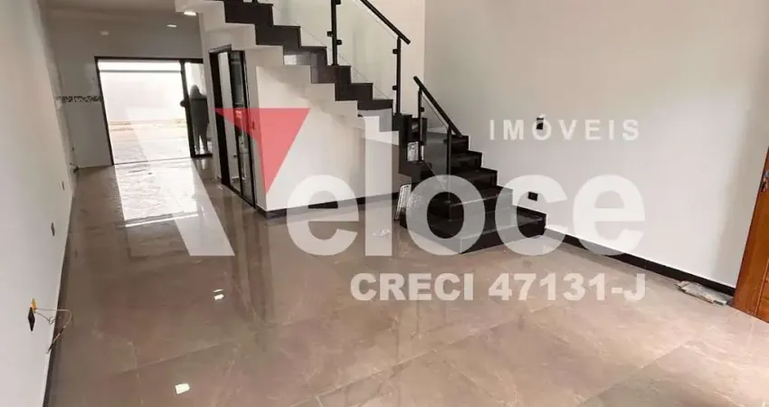 Sobrado para venda em Parque Industrial de 160.00m² com 3 Quartos e 3 Suites