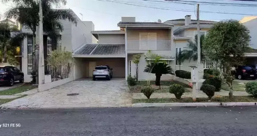 Casa de Condomínio para venda em Parque Brasil 500 de 260.00m² com 3 Quartos, 1 Suite e 4 Garagens