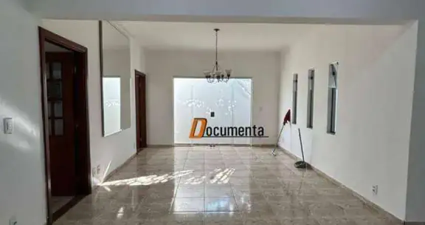 Casa para alugar em Vila Bandeirantes de 230.00m² com 3 Quartos e 1 Suite