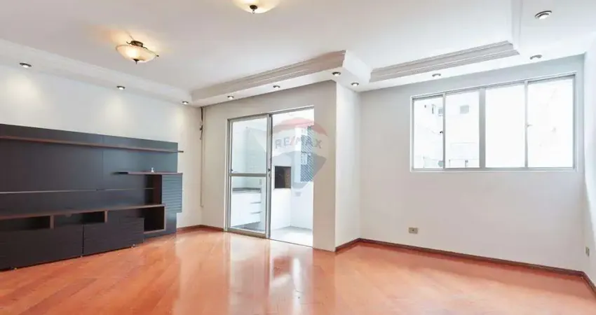 Apartamento para alugar em Batel de 102.00m² com 3 Quartos, 1 Suite e 2 Garagens