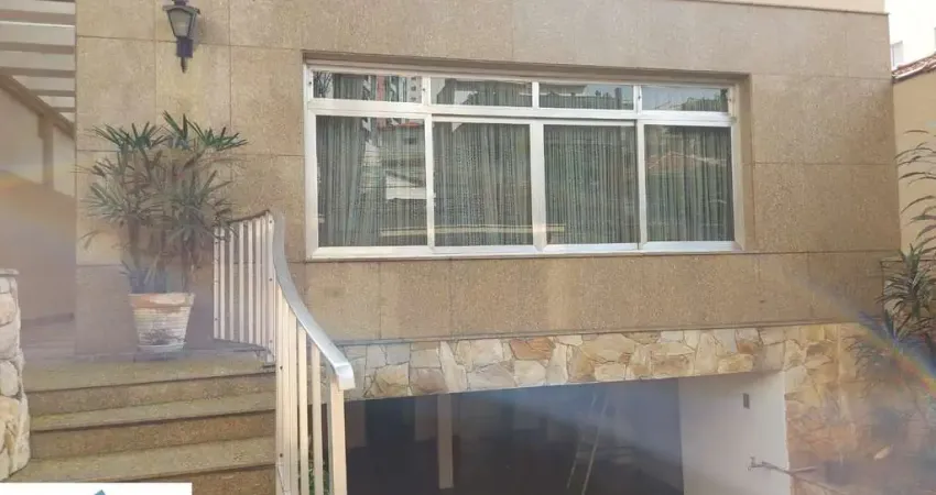 Casa para venda em Chácara Inglesa de 400.00m² com 3 Quartos e 3 Garagens