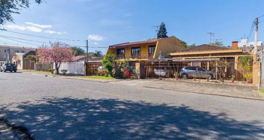 Casa para venda em Prado Velho de 160.00m² com 6 Quartos e 2 Garagens
