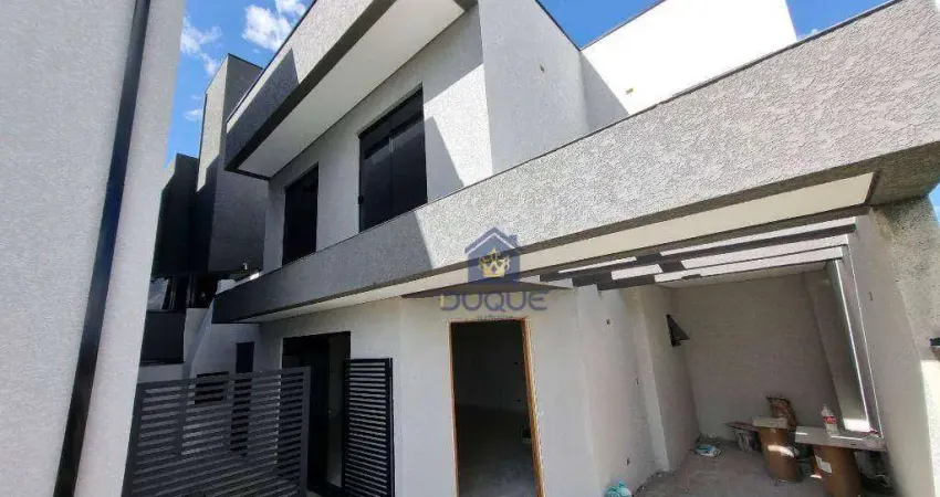 Sobrado para venda em Alto Boqueirão de 98.00m² com 3 Quartos, 1 Suite e 1 Garagem