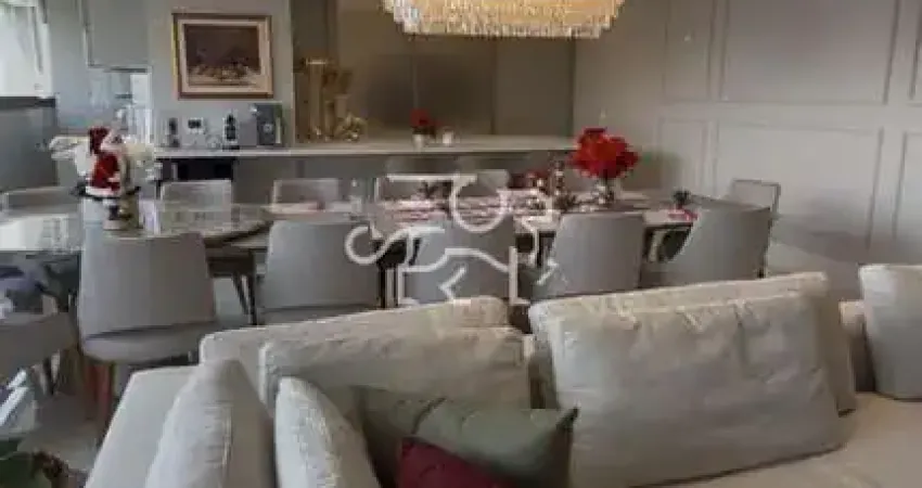 Cobertura para venda e aluguel em Chácara Itaim de 346.00m² com 4 Quartos, 3 Suites e 4 Garagens