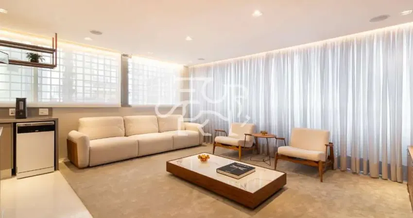 Cobertura para venda e aluguel em Itaim Bibi de 250.00m² com 2 Quartos, 2 Suites e 2 Garagens